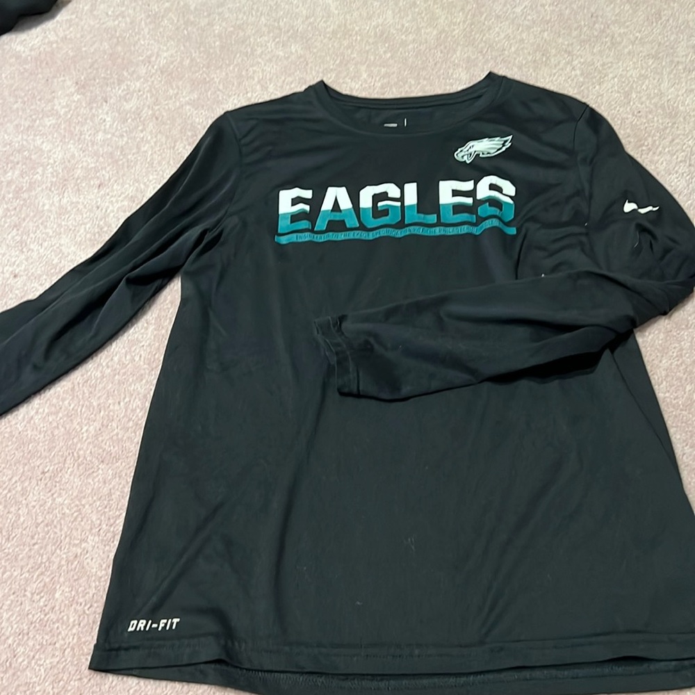 Eagles long sleeved Nike dri-fit tshirt